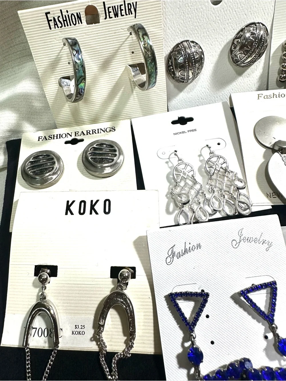 Vtg: BUNDLE of 25 Pairs of Earrings, Various Styles, Sizes , Pierced & Clip On